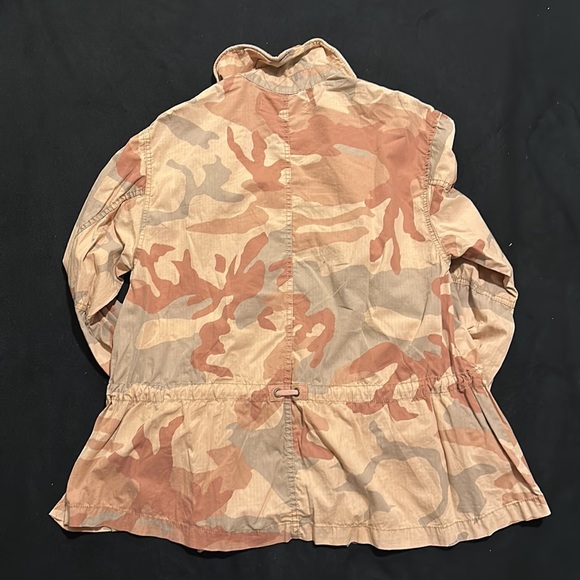 Free People camo utility jacket, size S - Picture 6 of 9